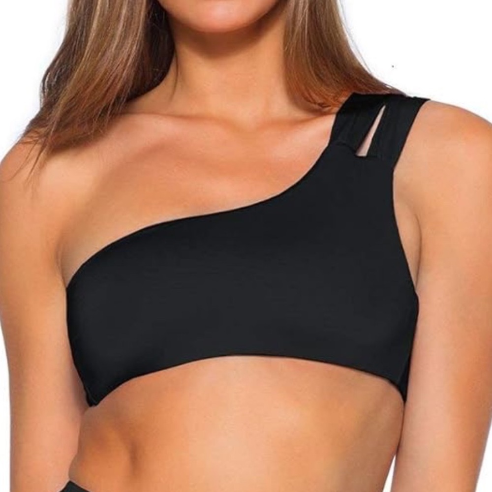 SOLUNA Clear Skies One-Shoulder Bikini